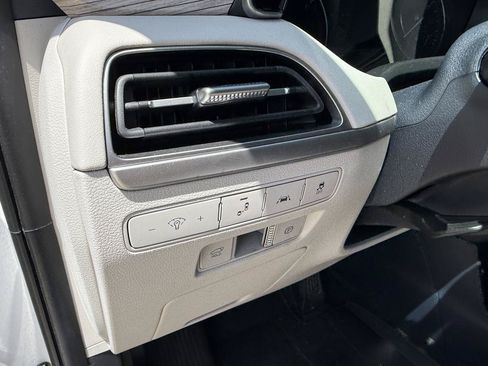 Used 2021 Hyundai Palisade SEL w/ Premium Package FWD image 13