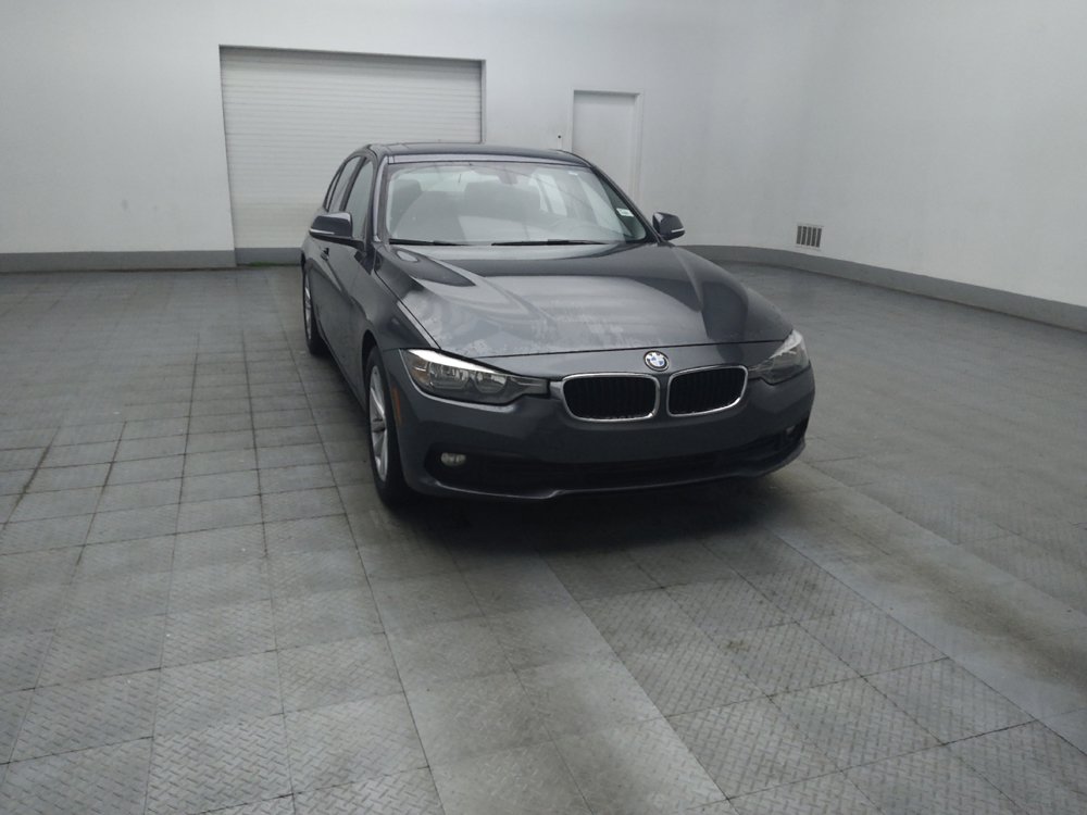 Used 2017 BMW 320i Sedan RWD image 13