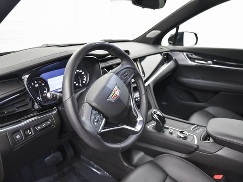 Certified 2024 Cadillac XT6 Premium Luxury w/ Technology Package image 16