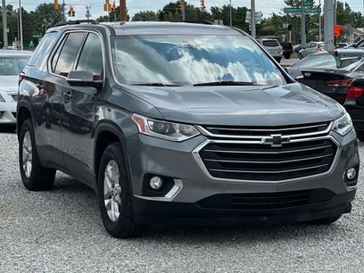Used 2020 Chevrolet Traverse LT w/ Driver Confidence II Package