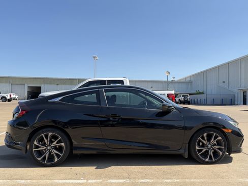 Used 2020 Honda Civic Sport image 8