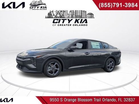 New 2026 Kia K4 FWD image 1