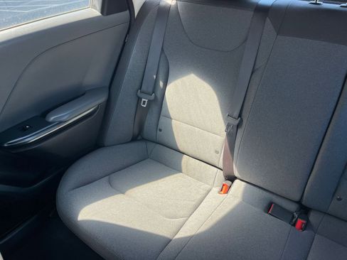 Used 2025 Kia K4 FWD image 37