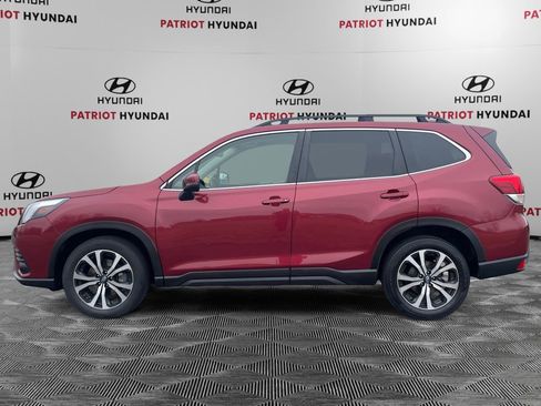 Used 2022 Subaru Forester Limited image 6