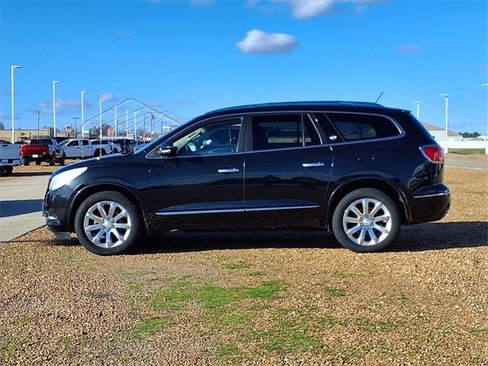 Used 2014 Buick Enclave Leather w/ Trailering Provision Package image 3
