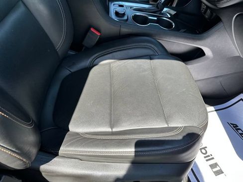 Certified 2021 Chevrolet Traverse Premier w/ Redline Edition FWD image 30
