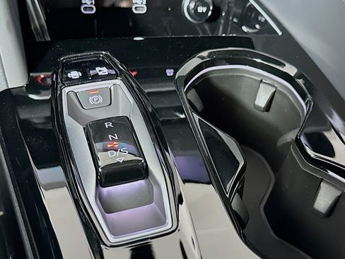 New 2026 Audi SQ5 Premium Plus AWD/4WD image 7