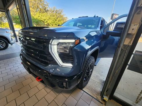 Used 2026 Chevrolet Silverado 2500 LTZ w/ Trail Boss Package AWD/4WD image 3