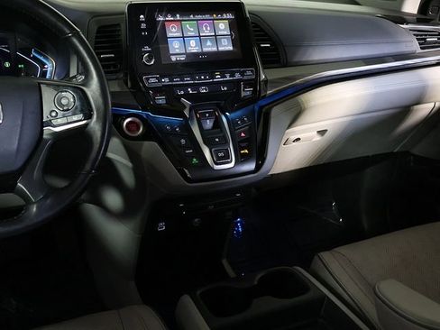 Used 2022 Honda Odyssey Elite image 17