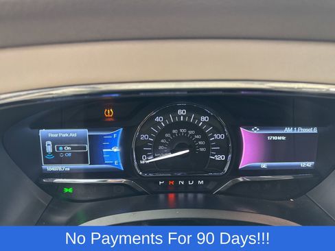 Used 2017 Lincoln Navigator Select image 8