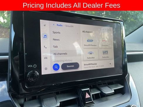 Used 2024 Toyota Corolla LE FWD image 30