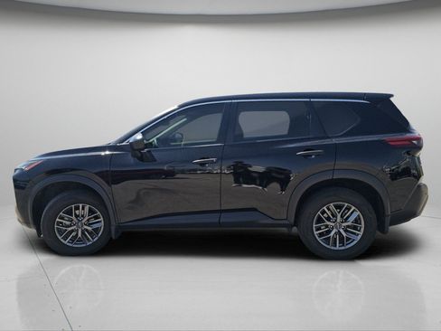 Used 2023 Nissan Rogue S AWD/4WD image 18