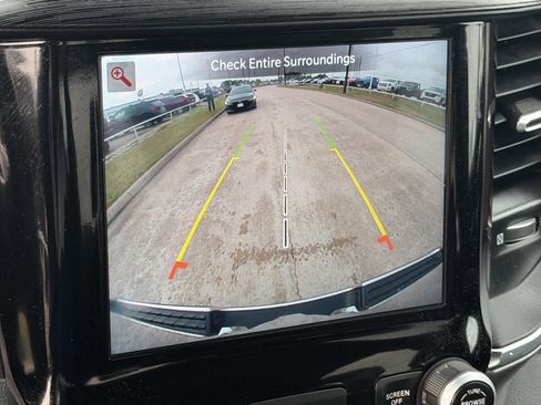 Used 2024 RAM 1500 Laramie image 18