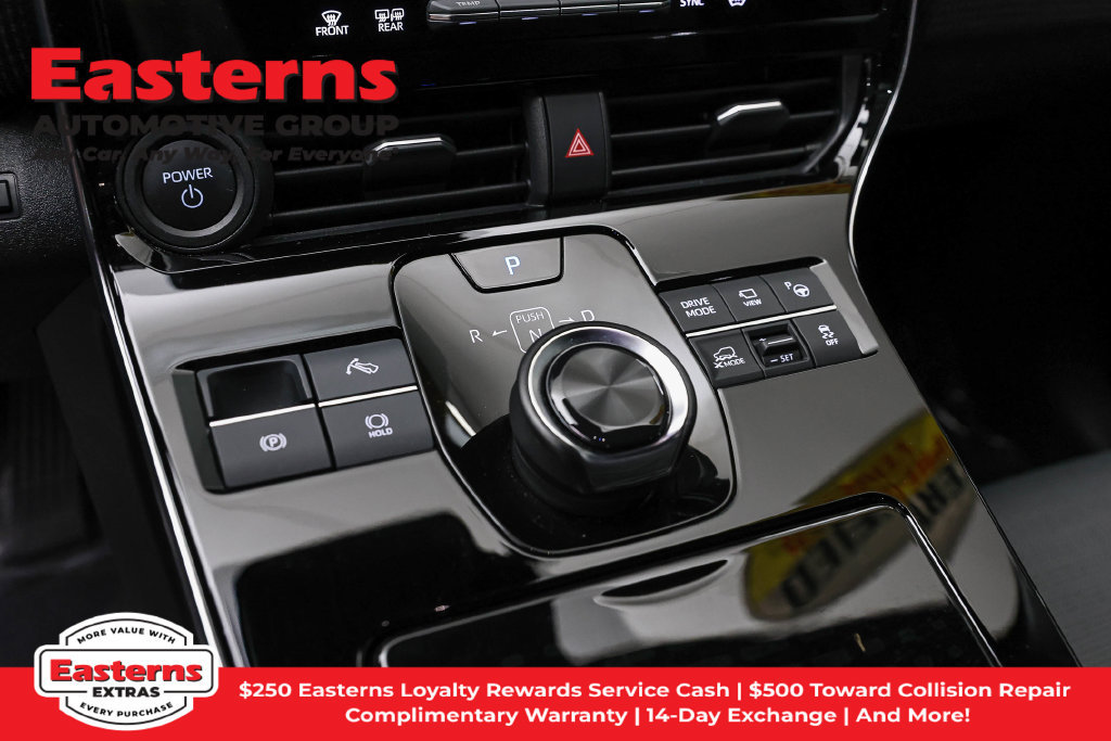 Used 2023 Subaru Solterra AWD image 13