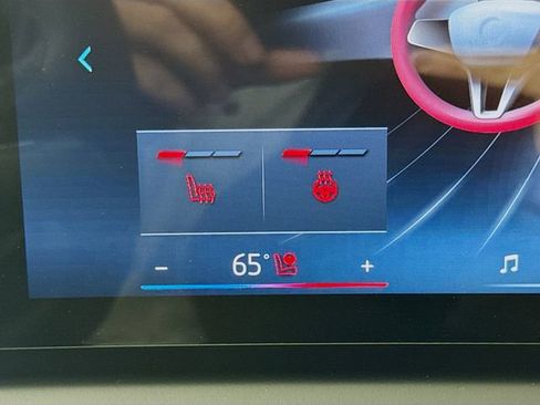 Used 2026 BMW X3 xDrive30 w/ Premium Package image 19