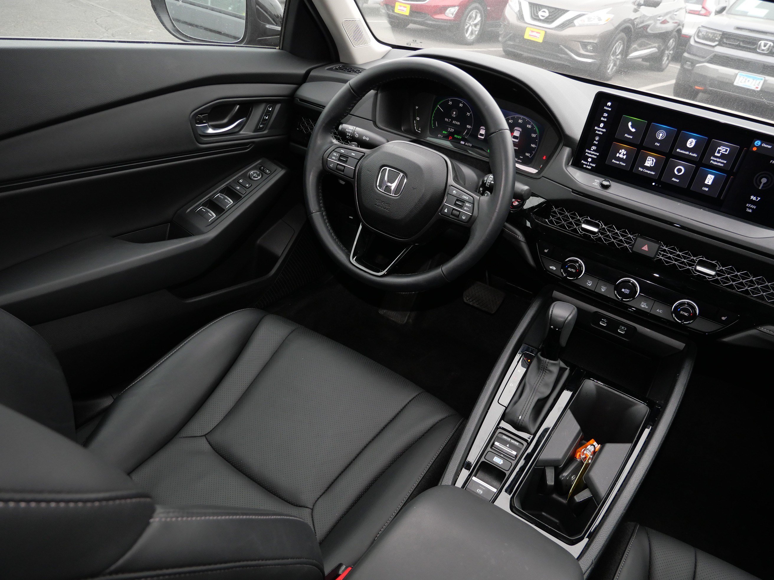 Used 2024 Honda Accord EX-L image 9