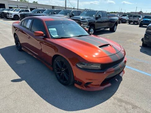 Used 2021 Dodge Charger R/T w/ Performance Handling Group RWD image 20