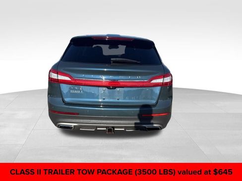 Used 2016 Lincoln MKX Reserve w/ Technology Package FWD image 4