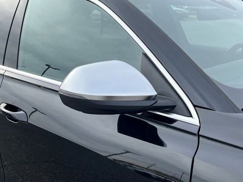 Certified 2024 Audi RS Q8 image 10