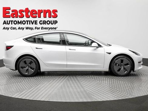 Used 2023 Tesla Model 3 Standard Range RWD image 4