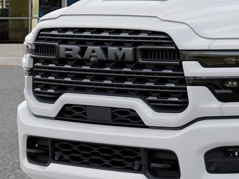 New 2026 RAM 2500 Limited AWD/4WD image 11