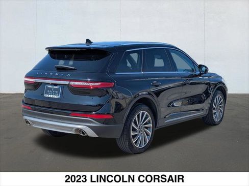 Certified 2023 Lincoln Corsair Reserve w/ Equipment Group 202A image 5