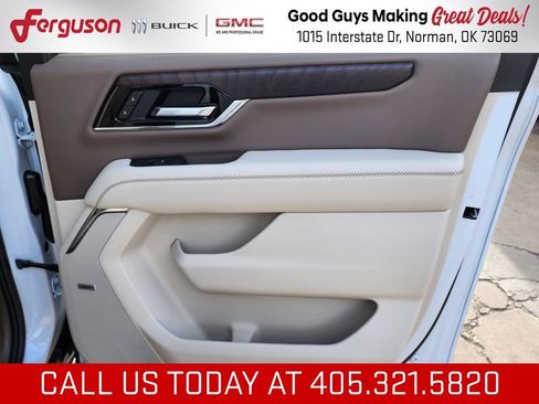 New 2026 GMC Yukon XL Denali w/ Denali Reserve Package AWD/4WD image 48
