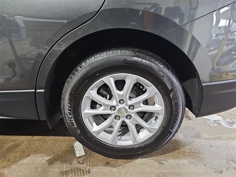 Certified 2021 Chevrolet Equinox LT image 35