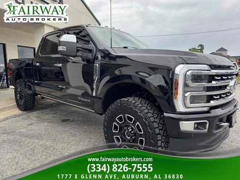 Used 2024 Ford F250 Platinum AWD/4WD image 4