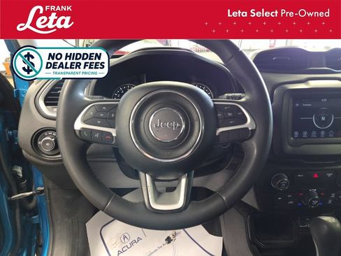 Used 2020 Jeep Renegade Latitude FWD image 12