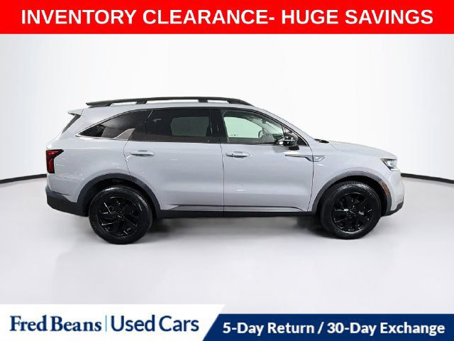 Used 2023 Kia Sorento S AWD/4WD image 11