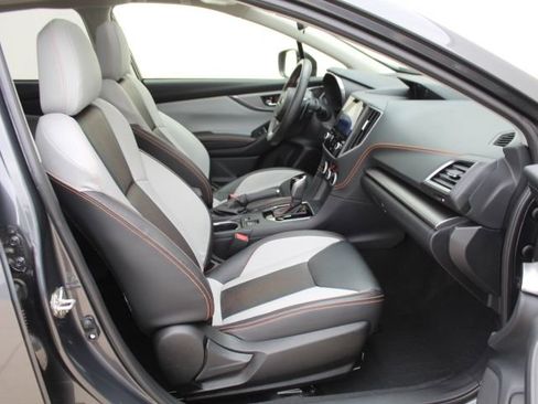 Used 2023 Subaru Crosstrek 2.5i Limited w/ Moonroof Package image 40