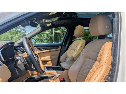 Used 2021 Jaguar F-PACE S image 15