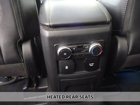 Used 2022 Ford Explorer Limited w/ Limited Technology Package AWD/4WD image 10