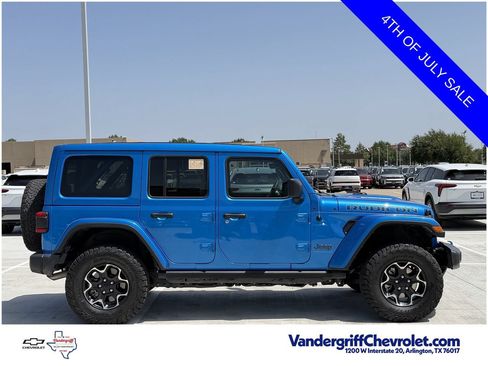 Used 2023 Jeep Wrangler Unlimited Rubicon 4xe w/ Cold Weather Group AWD/4WD image 3