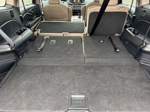 Used 2022 Honda Pilot Special Edition image 16