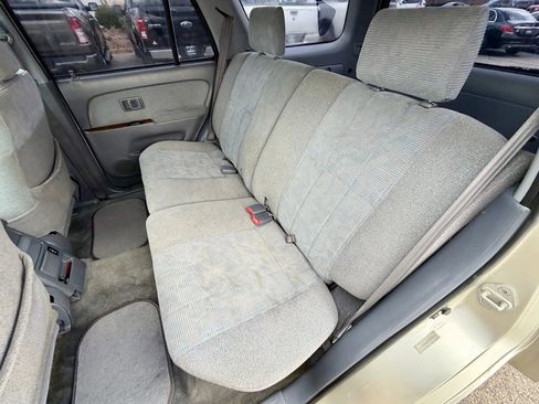 Used 2000 Toyota 4Runner SR5 w/ Upgrade Value Pkg 2 image 9