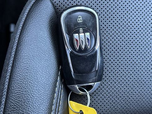 Used 2024 Buick Encore GX Sport Touring image 36