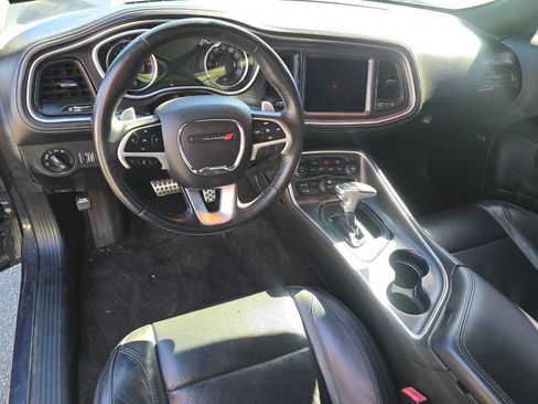 Used 2018 Dodge Challenger GT image 22