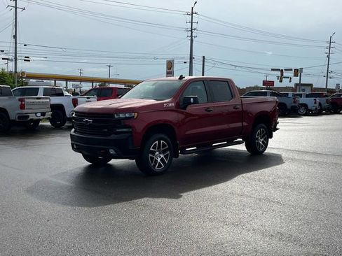 Used 2019 Chevrolet Silverado 1500 LT Trail Boss AWD/4WD image 8