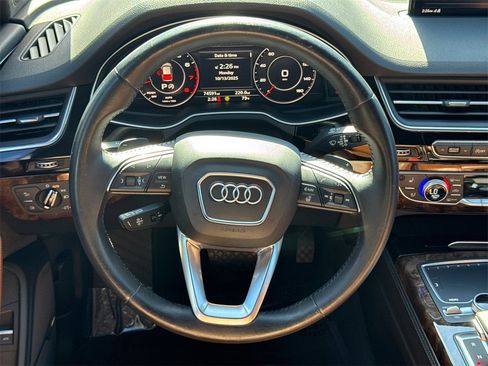 Used 2017 Audi Q7 3.0T Prestige image 24