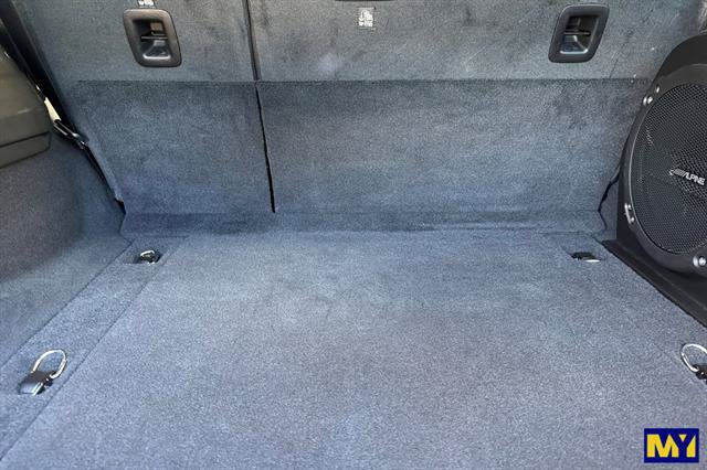 Used 2026 Jeep Wrangler Unlimited Sahara AWD/4WD image 17