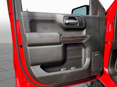Used 2021 Chevrolet Silverado 1500 LT Trail Boss w/ Convenience Package II AWD/4WD image 38
