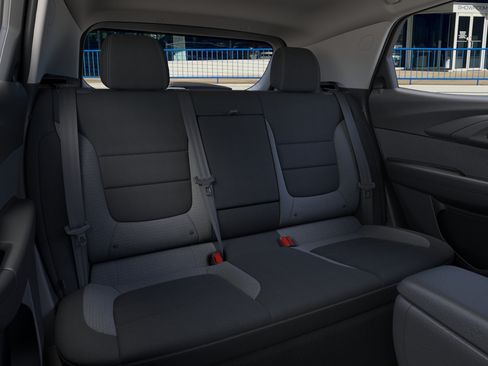 New 2026 Chevrolet TrailBlazer LT w/ Convenience Package FWD image 17
