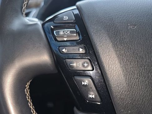 Used 2022 INFINITI QX80 Premium Select w/ Cargo Package RWD image 22