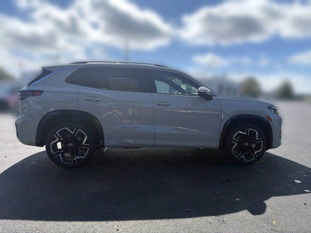 New 2026 Volkswagen Tiguan SEL R-Line AWD/4WD image 8