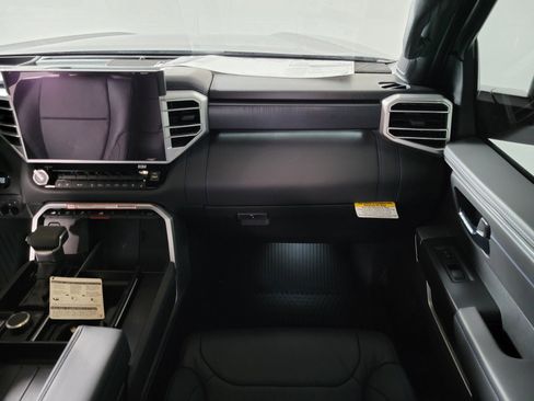 New 2025 Toyota Tundra Platinum image 42