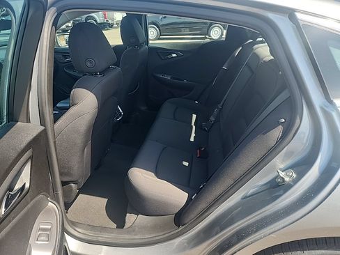Used 2024 Chevrolet Malibu LT FWD image 18