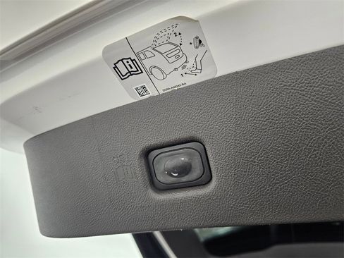 Used 2018 Lincoln MKX Reserve w/ Luxury Package image 17