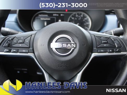 Used 2025 Nissan Versa SV w/ Trunk Package FWD image 24